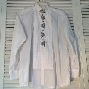NWOT WOMEN'S LONG SLEEVE WHITE SHIRT BY LA FLUER W/ SEQUIN BUTTON FRONT, SIZE: M